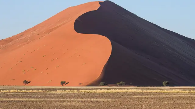 8 Deserts That Look Nothing Like a Desert